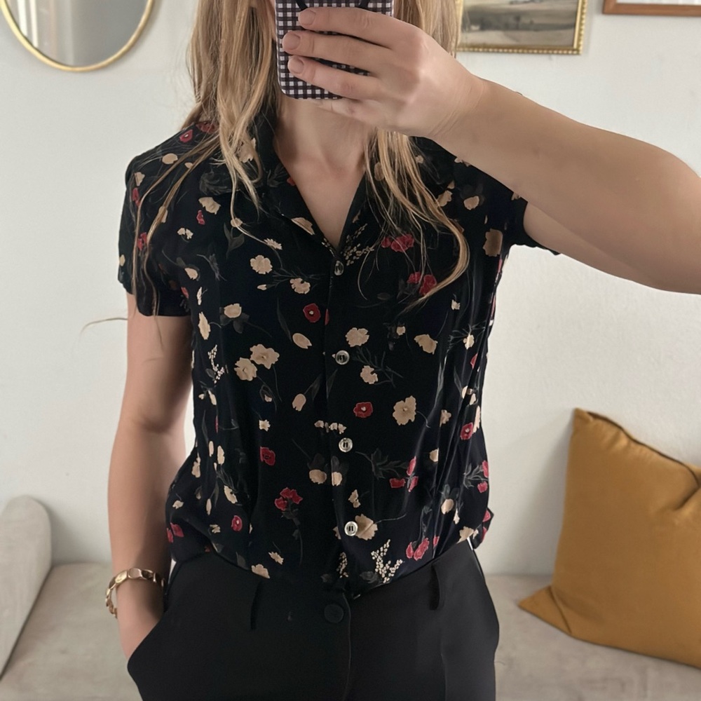 Evan Picone Black Floral Button-Down Shirt, 100% silk